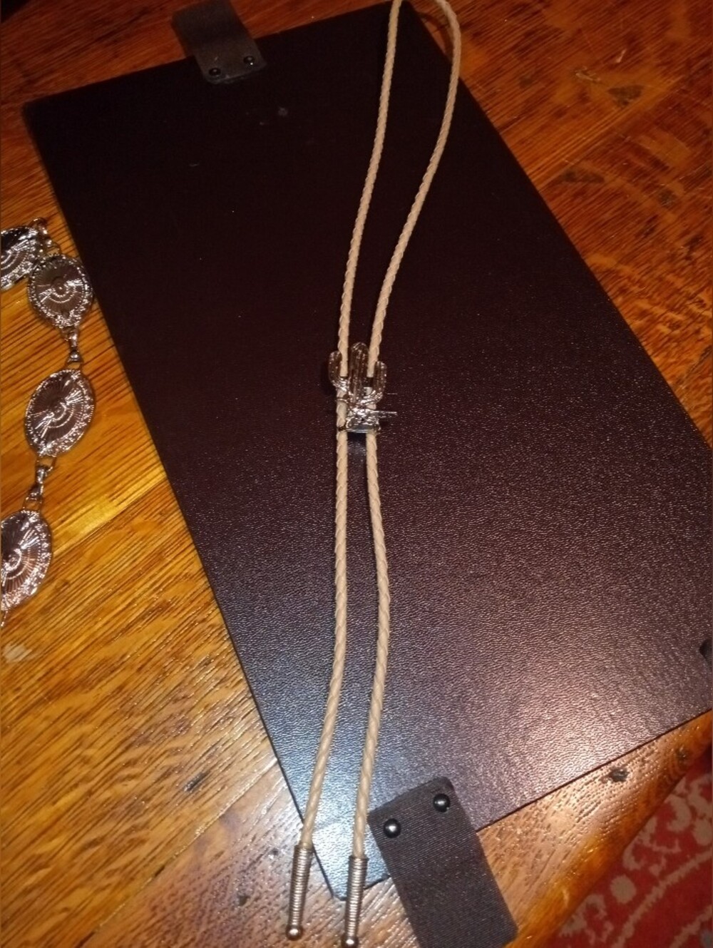 Western Style Beige Bolo Tie with Silver Accent